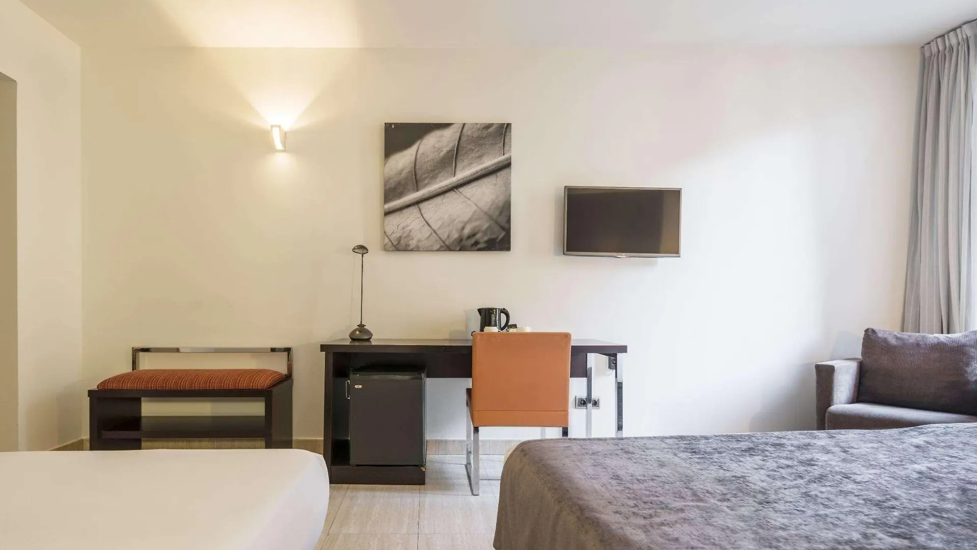 ****  Ilunion Almirante Hotel Barcelona Spain
