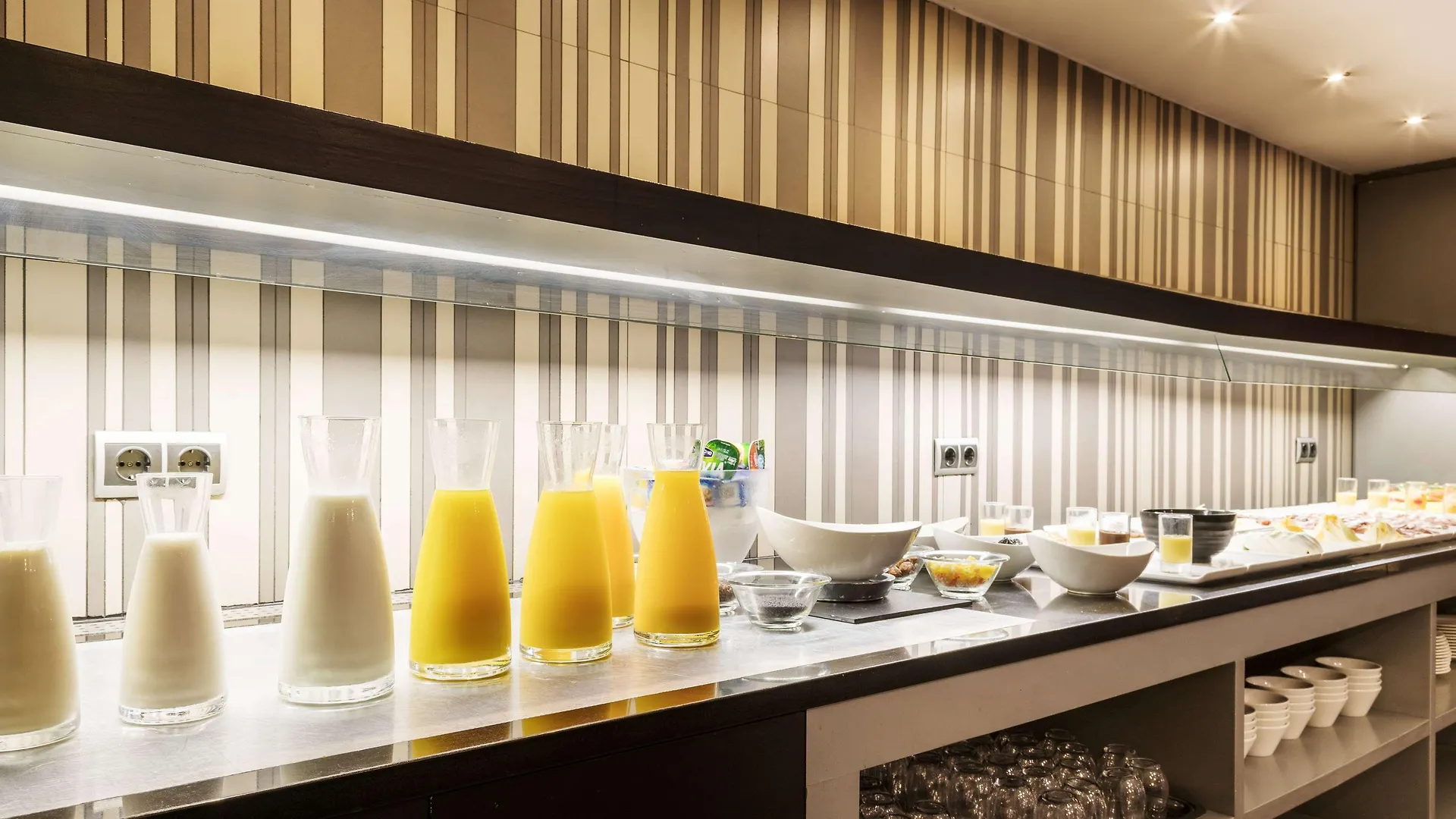 Hotel Ilunion Almirante Barcelona Spanien