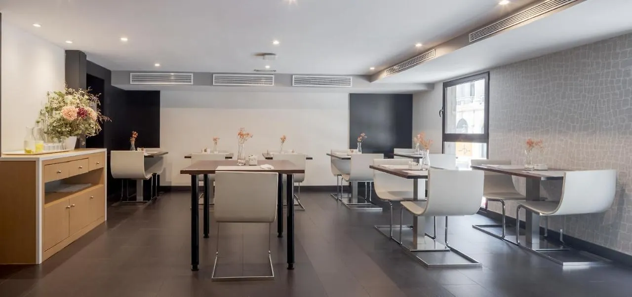 Ilunion Almirante Hotel Barcelona